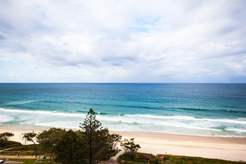 Ocean Royale Aparthotel Gold Coast Exterior photo