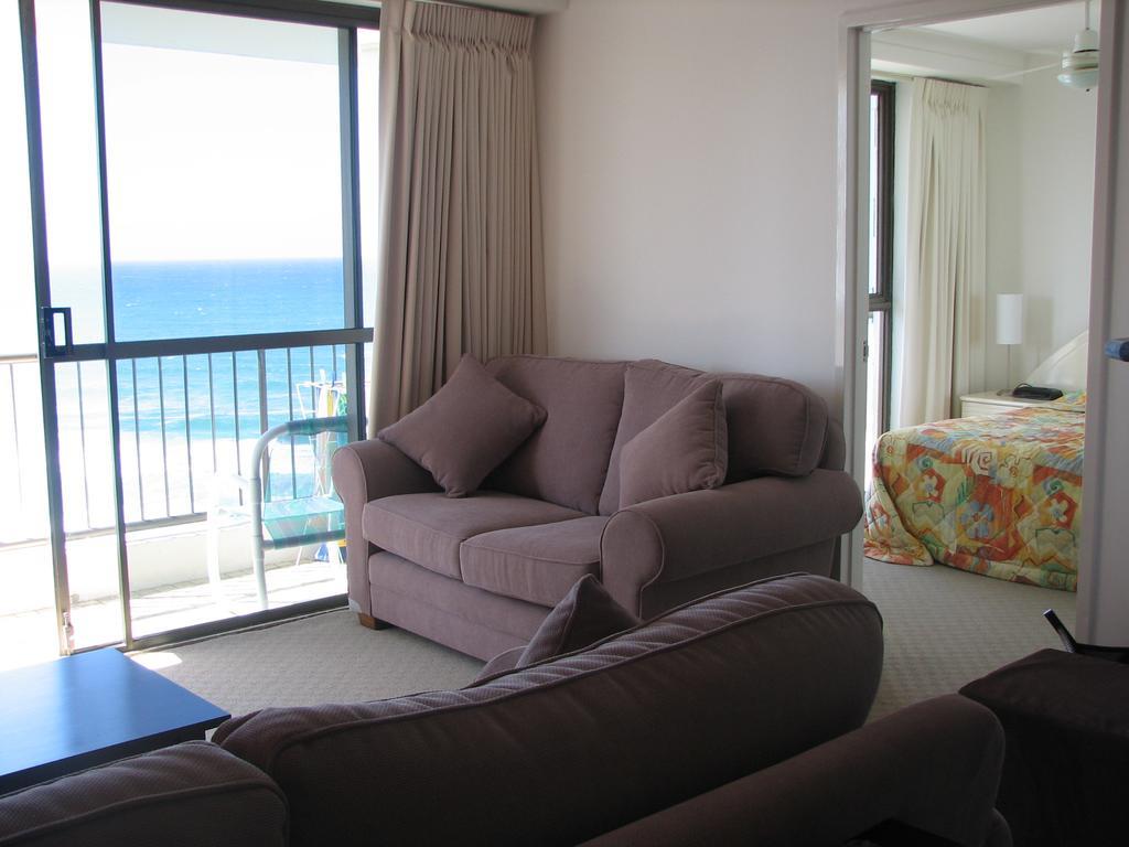 Ocean Royale Aparthotel Gold Coast Exterior photo